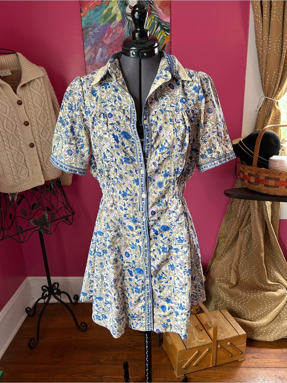 Women's Blue and Cream Floral Button-Front Tunic